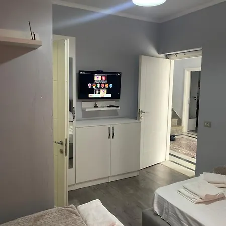 Castel Apartmanhotel 3*