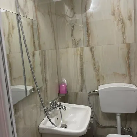 Castel 公寓式酒店